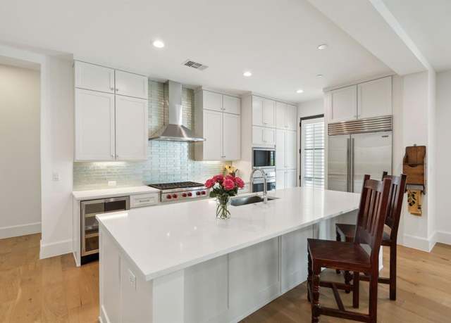 Property at 5270 Town And Country Blvd #113, Frisco, TX 75034, 2 beds, 3 baths