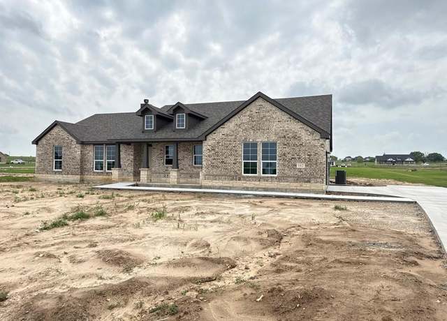 Property at 162 Lonicera Ln, Paradise, TX 76073, 3 beds, 2 baths