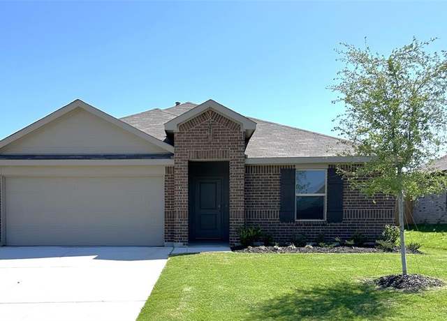 Property at 13485 Stage Coach Ln, Cresson, TX 76035, 4 beds, 2 baths