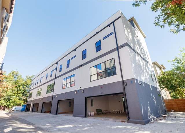 Property at 5810 Hudson St, Dallas, TX 75206, 2 beds, 2.5 baths