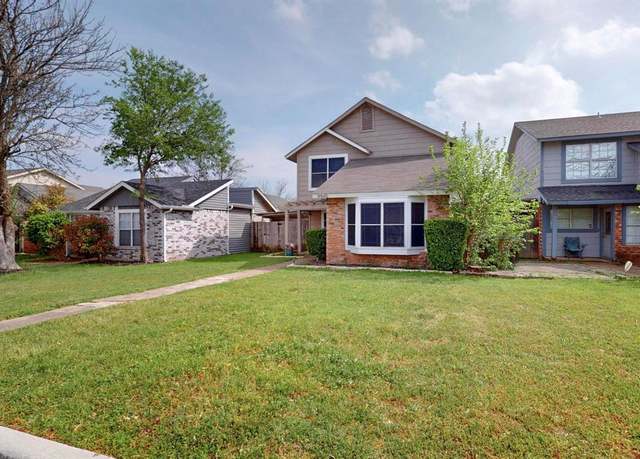 Property at 9945 Pack Saddle Trl, Fort Worth, TX 76108, 2 beds, 1.5 baths