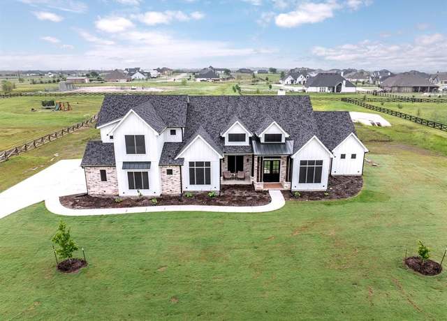 Property at 5685 Florance Rd, Northlake, TX 76247, 4 beds, 3.5 baths