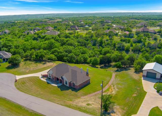 Property at 128 Deer Grove Trl, Azle, TX 76020, 4 beds, 2 baths