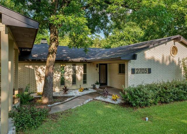 Property at 2705 Yorkshire Dr, Sherman, TX 75092, 3 beds, 2 baths