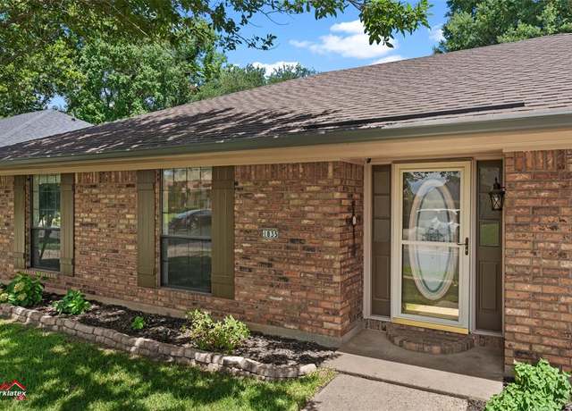 Property at 1835 Andy Cir, Bossier City, LA 71112, 3 beds, 2 baths