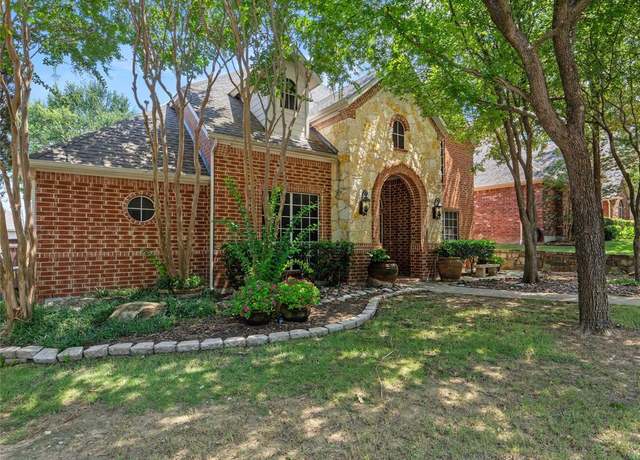 Property at 3720 Landsdowne Dr, Mckinney, TX 75072, 5 beds, 3 baths