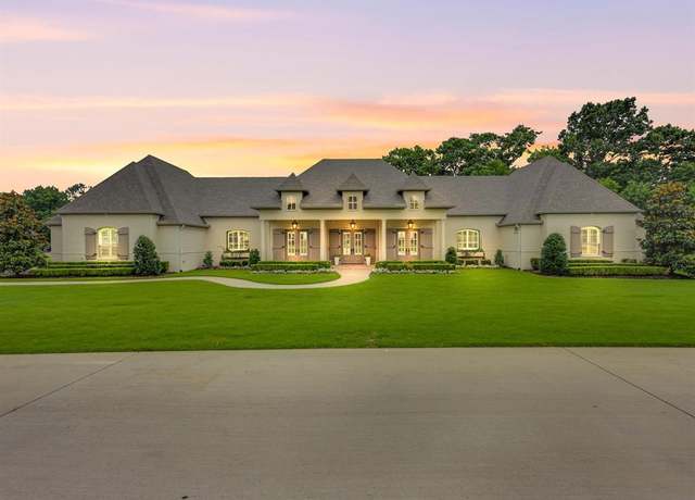 Property at 2161 Honey Ln, Celina, TX 75009, 5 beds, 6 baths