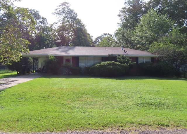 Property at 407 8th St SE, Springhill, LA 71075, 2 beds, 1 bath