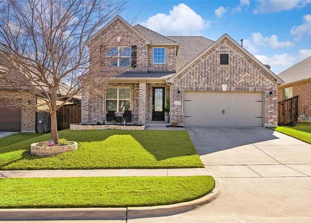Property at 933 Spring Falls Dr, Mckinney, TX 75071, 3 beds, 2.5 baths