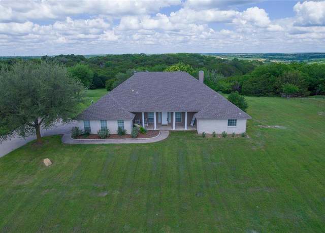 Property at 286 Stone Mountain Rd, Cresson, TX 76035, 3 beds, 2 baths