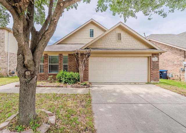 Property at 12113 Tacoma Ridge Dr, Fort Worth, TX 76244, 4 beds, 2 baths