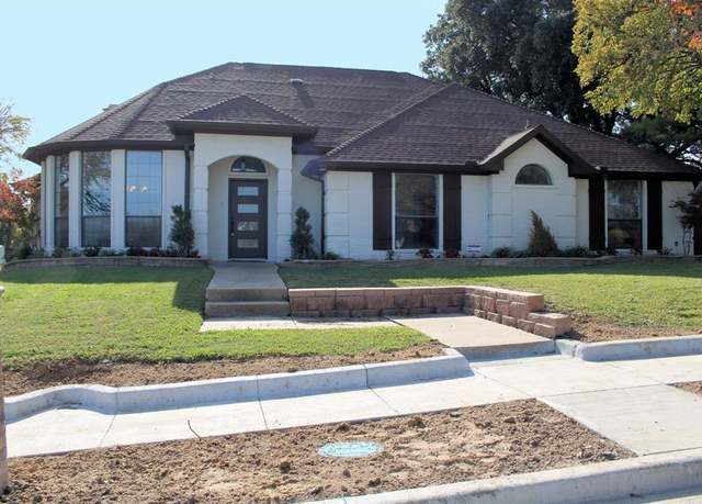 Property at 3914 Tawakoni Ln, Garland, TX 75043, 3 beds, 2.5 baths