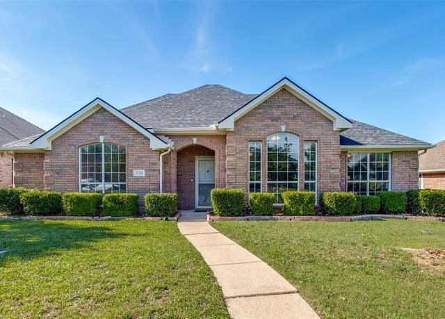 Property at 1721 Chapman Dr, Mesquite, TX 75149, 3 beds, 2 baths