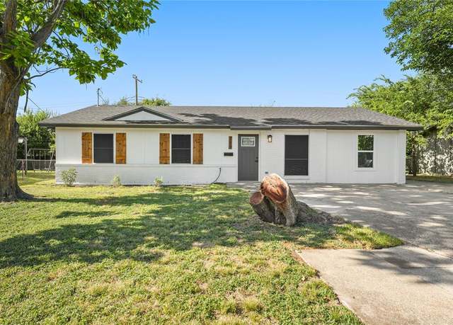 Property at 729 W Grenoble Dr, Grand Prairie, TX 75052, 4 beds, 2 baths