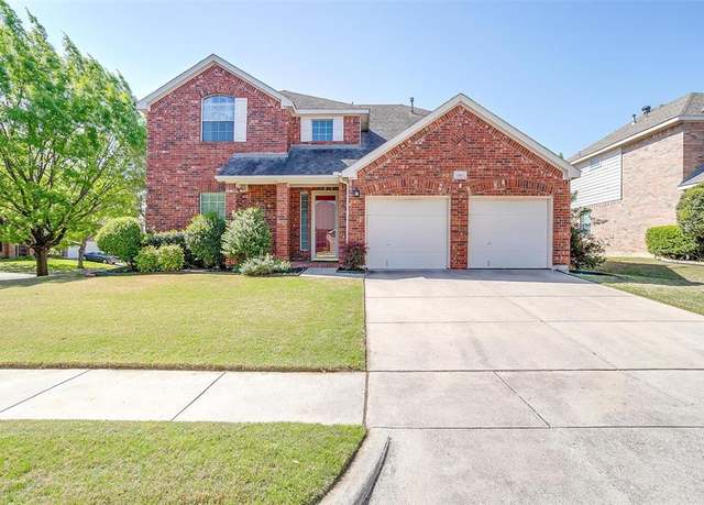 Property at 4801 Sunset Ridge Dr, Fort Worth, TX 76123, 4 beds, 2.5 baths
