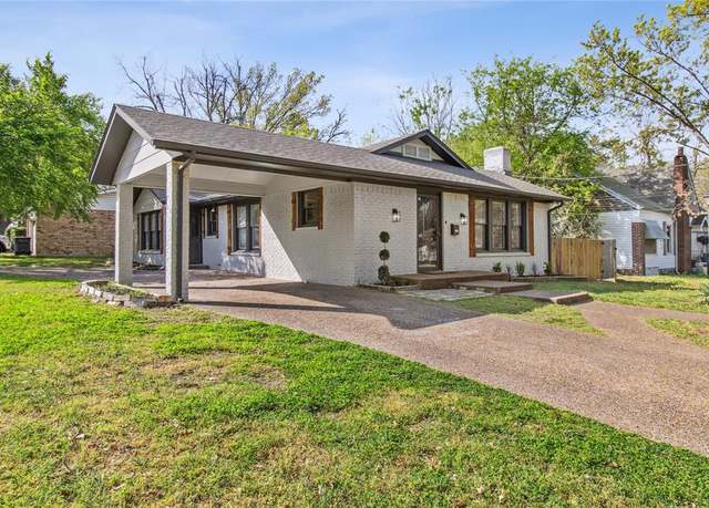 Property at 1701 Sycamore Ave, Corsicana, TX 75110, 3 beds, 3 baths