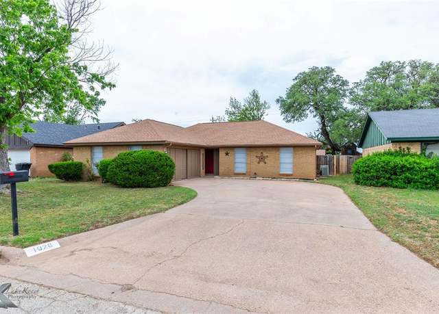 Property at 1026 Baylor St, Abilene, TX 79602, 3 beds, 2 baths