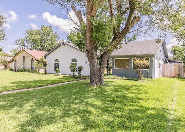 Property at 2302 Richwood Dr, Garland, TX 75044, 3 beds, 2 baths