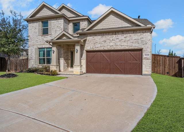 Property at 10236 Jack Creek Ct, Fort Worth, TX 76126, 4 beds, 3.5 baths