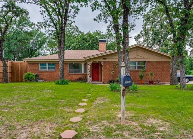 Property at 7037 Crabtree Ln, North Richland Hills, TX 76182, 3 beds, 2 baths
