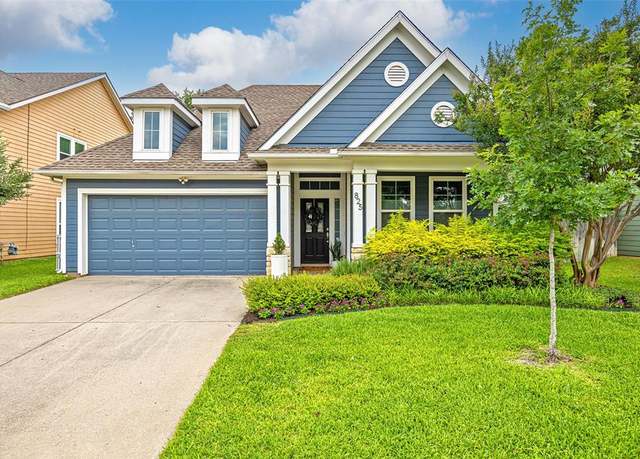 Property at 825 Honeysuckle, Grapevine, TX 76051, 3 beds, 2 baths