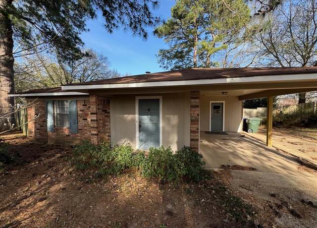 Property at 7805 Hobbs Dr, Shreveport, LA 71129, 3 beds, 1 bath