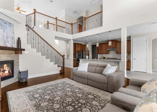 Property at 5204 Tuscarora Trl, Mckinney, TX 75070, 4 beds, 3 baths