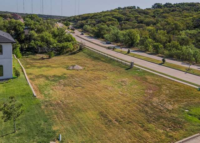Property at 468 Breezeway Ct, Cedar Hill, TX 75104