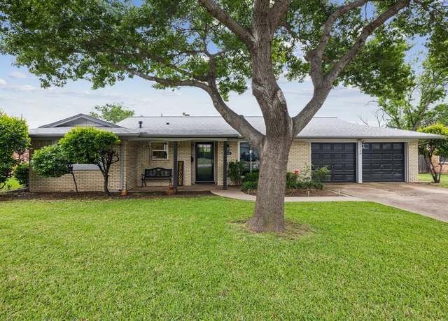 Property at 6612 Tabor St, North Richland Hills, TX 76180, 3 beds, 2 baths