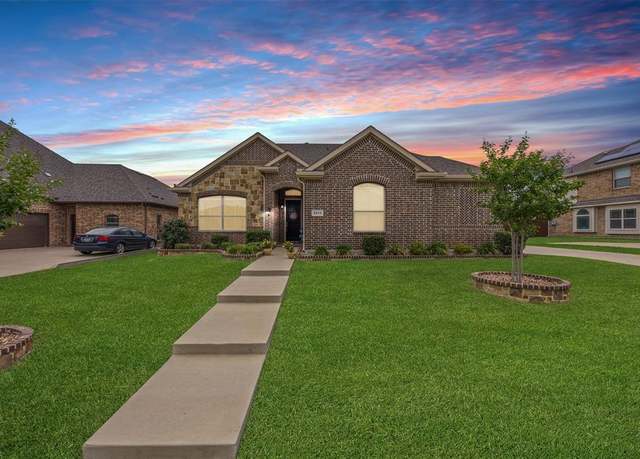 Property at 3013 Charing Cross Rd, Midlothian, TX 76065, 4 beds, 3 baths
