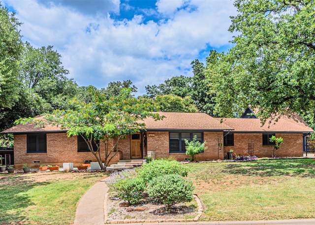 Property at 1201 Wilshire Blvd, Arlington, TX 76012, 4 beds, 2 baths