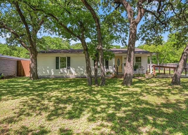 Property at 2016 Jenson Rd, Fort Worth, TX 76112, 4 beds, 2 baths