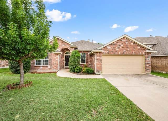 Property at 1205 Hickory Bend Ln, Fort Worth, TX 76108, 4 beds, 2 baths
