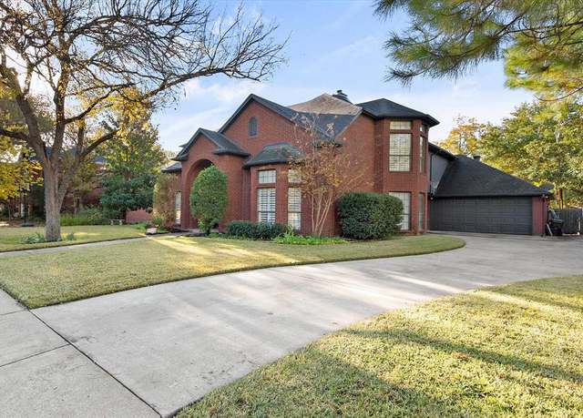 Photo of 3051 Creekview Dr, Grapevine, TX 76051
