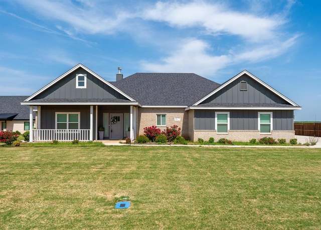Property at 251 Latigo Trl, Abilene, TX 79606, 3 beds, 2 baths