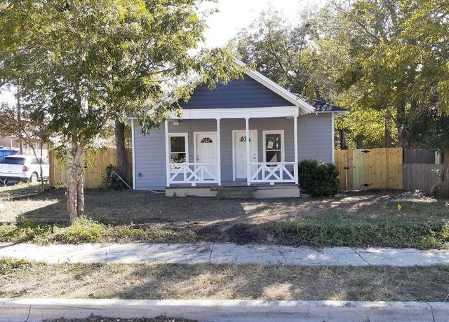 Property at 801 W Baltimore Ave, Fort Worth, TX 76110, 3 beds, 2 baths