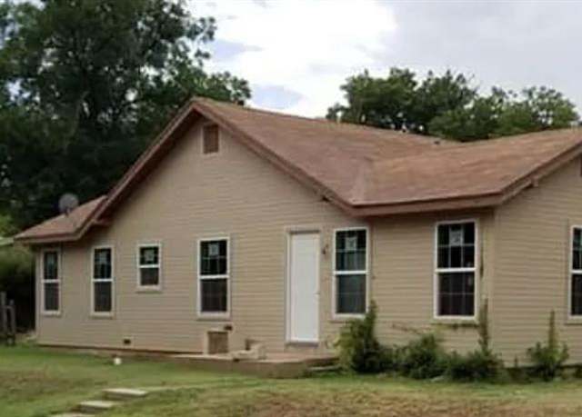 Property at 3001 S 7th St, Abilene, TX 79605, 3 beds, 2 baths