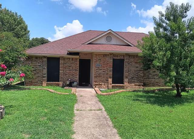 Property at 6122 Symphony Dr, Dallas, TX 75227, 4 beds, 2 baths
