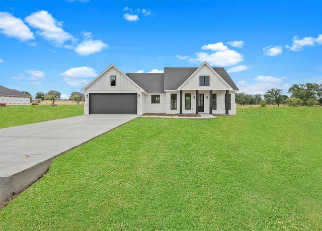 Property at 252 Jimmy Ln, Millsap, TX 76066, 3 beds, 2 baths