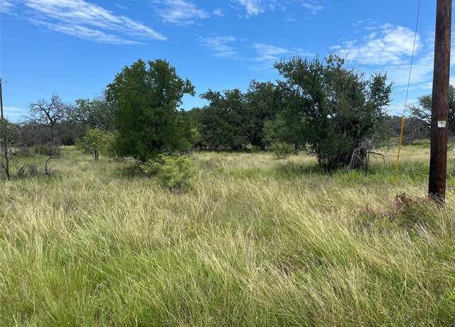 Property at 637 Batton Dr, Brownwood, TX 76801