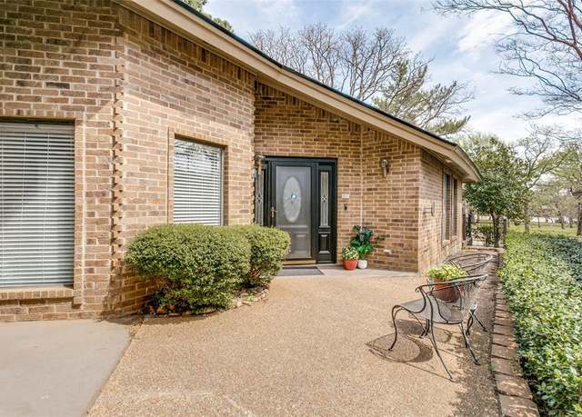 Property at 103 Summit Cv, Trophy Club, TX 76262, 3 beds, 2 baths