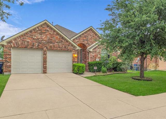 Property at 2224 Crestridge Dr, Little Elm, TX 75068, 3 beds, 2 baths