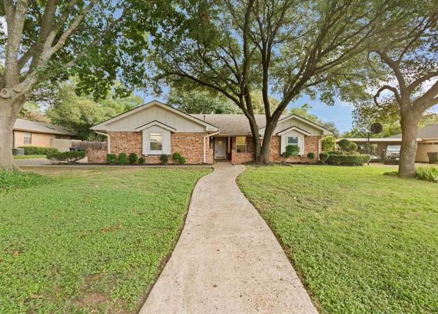 Property at 907 Stonelake Dr, Cleburne, TX 76033, 3 beds, 2 baths