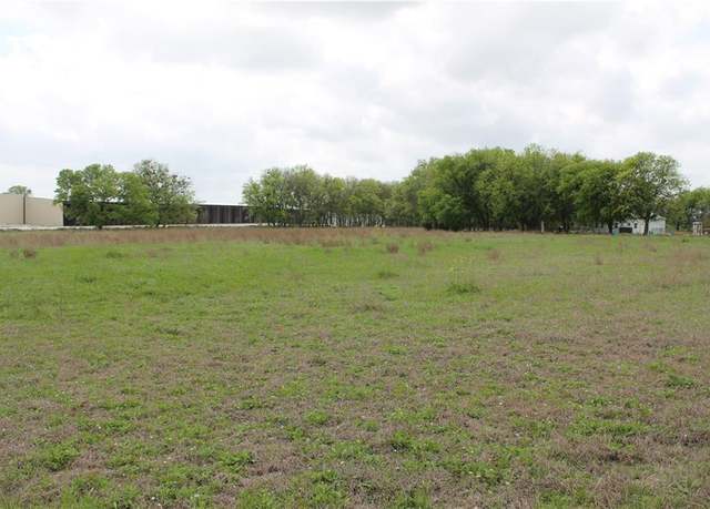 Property at 1725 W Spring Valley Rd, Hewitt, TX 76643