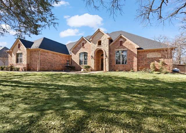 Property at 5809 Downing Ln, Joshua, TX 76031, 3 beds, 3 baths