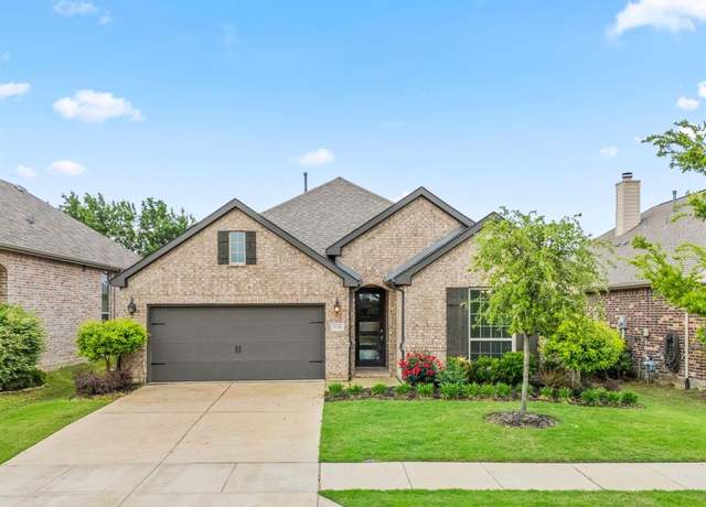 Property at 3108 Discovery Dr, Little Elm, TX 75068, 3 beds, 2 baths