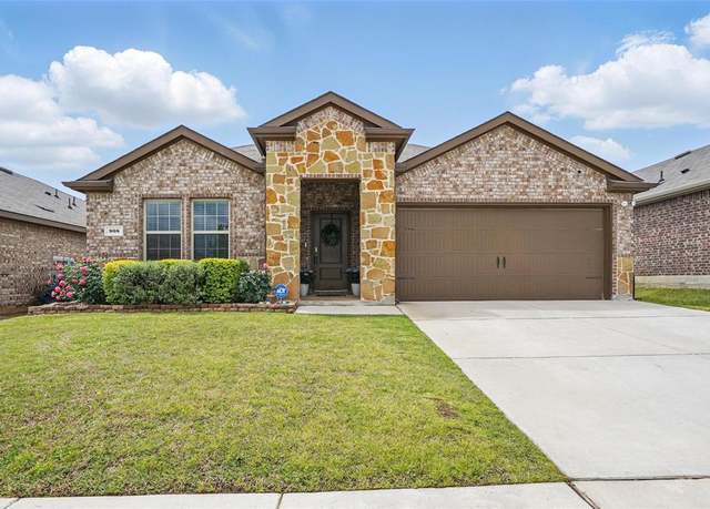Property at 908 Euston St, Denton, TX 76209, 4 beds, 2 baths