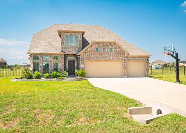 Property at 703 The Trails Dr, Blue Ridge, TX 75424, 4 beds, 2.5 baths