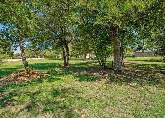 Property at 1701 Flagstone Ct, Granbury, TX 76049