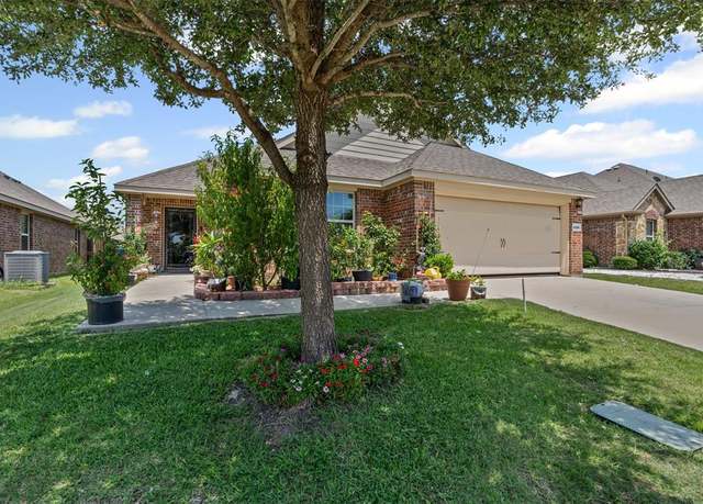 Property at 1420 Arabella Ave, Forney, TX 75126, 4 beds, 2 baths